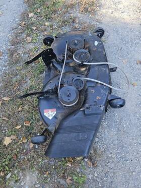 21547805 Ariens Mower 42 Inch Lawn Tractor Complete Deck Craftsman