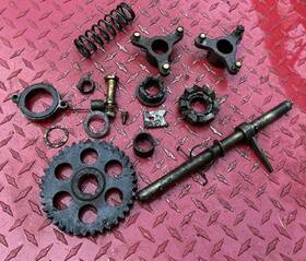 00371000 Ariens 921013 Deluxe 30 Inch Snowblower Gear Spur Parts Lot
