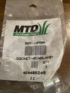 925-1058 Ayp 108429x Nos Genuine Mtd Mower Part Headlight Socket Cub Cadet Bolens