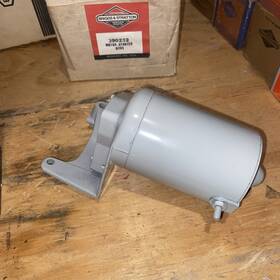 390232 Briggs Nos Starter Motor