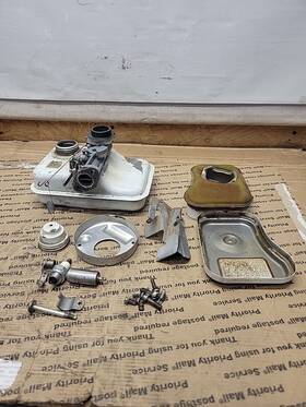 6010203770176092701 Briggs 60102 76092701 Vint 2hp Horiz Shaft Engine Carb Tank Breather Etc