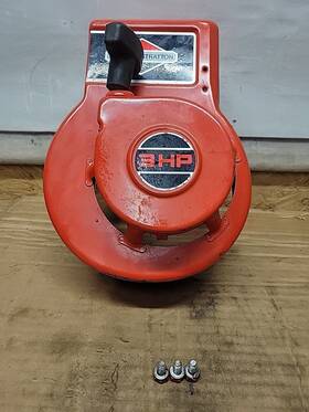 8023222290190030803 Briggs 80232 90030803 Vint 3hp Horiz Shaft Engine Starter Shroud Recoil