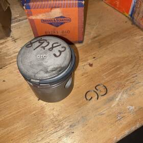 89283 Briggs Vintage Nos Piston Assembly .010 Oversize For Models N U 6
