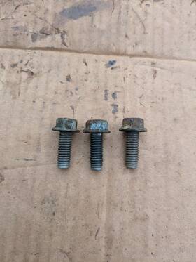 128m02-0943-f1 Briggs & Stratton 12a-a25u711 Mounting 3 Bolts For And Engine Troy-bilt Tb 210