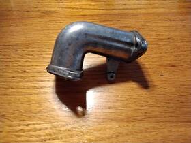 210705 Briggs & Stratton And Carburetor Intake Part #