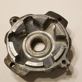 394897 Briggs & Stratton Used Oem And Clutch Housing