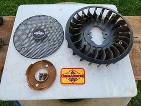 498157 Briggs & Stratton And Opposed Twin Flywheel Cooling Fan Metal Screen Oem Used