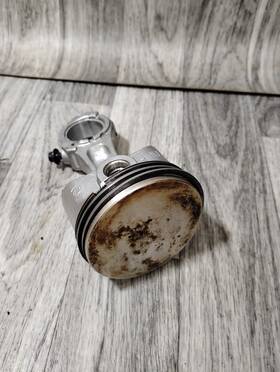 499627 Briggs & Stratton 499424 And Piston Rod