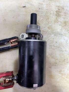 49m977 Briggs & Stratton 590476 And V-twin Oem 30 Hp Starter Motor