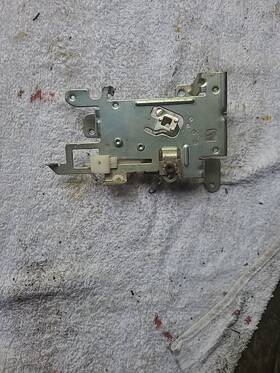 597325 Briggs & Stratton And Throttle Control Bracket