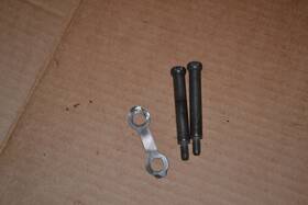 126t02-0139-b1 Briggs & Stratton 601340 And # Muffler Bolts 691340 Lock Band 691740