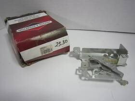 692002 Briggs & Stratton And Control Bracket Part#