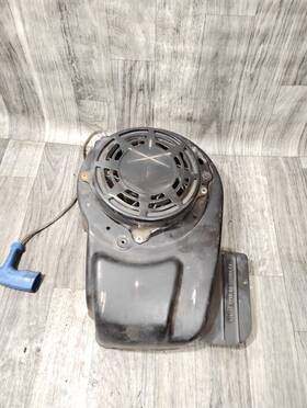 695976 Briggs & Stratton And Blower Housing/starter Assembly