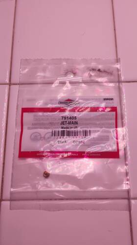 791405 Briggs & Stratton And Main Jet Brand New Old Stock