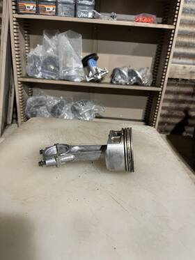 84007297 Briggs & Stratton 792023 And Rod Piston For 40777 Engine Standard