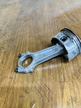 796209 Briggs & Stratton 793560 Piston And Connecting Rod