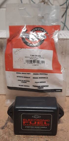 796352s Briggs & Stratton And #796352s Electronic Choke Module Untested R103