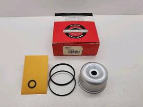 796611 Briggs & Stratton Oem And Carburetor Float Bowl Nos R2a
