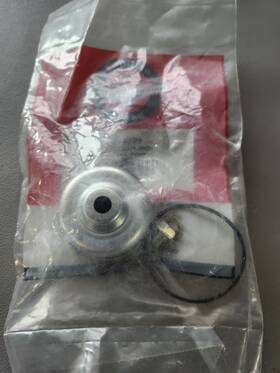 801420 Briggs & Stratton New Genuine Oem And Float Bowl Kit With Gaskets Screw