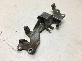 808454 Briggs & Stratton And Engine Control Bracket