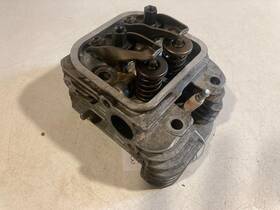 845713 Briggs & Stratton And Engine Cylinder Head