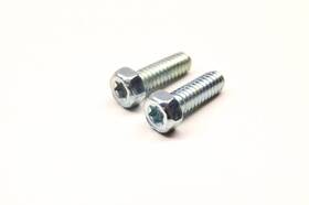 94616 Briggs & Stratton New Oem And Carburetor Mounting Screw Qty 2 Nos