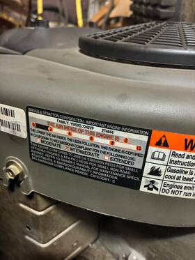 Ybsxs.7242vf Briggs & Stratton And 21hp I/c V-twin Vertical Engine With Electric Start