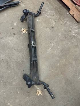 719-04105 Bronco Troy Built Super Lawn Tractor Front Axle Complete With Knuckles