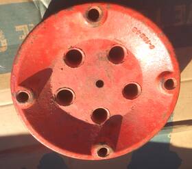 C-10846 Case C10846 1pcs Of Ingersoll D8 Garden Tractor Cast Iron Wheel Weights