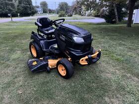 Tractor-26hp-50 Craftsman G8300 1-owner Pro Series Garden Inch Deck Only 174 Hours