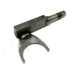 611-3024 Cub Cadet 3225 Differential Actuator Shaft