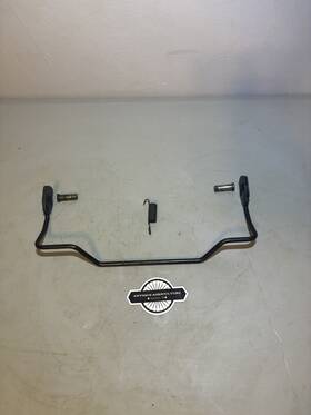 703-0028 Cub Cadet Front Quick Latch Assembly