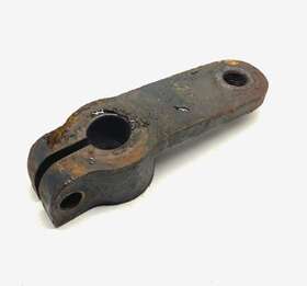 719-3065 Cub Cadet 2072 Steering Arm