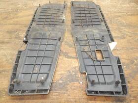 735-0276 Cub Cadet 735-0275 5000 Series Floor Mats Set Of Two