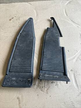 735-3046 Cub Cadet 2135 2140 2145 2165 2185 Lh&rh Foot Pad