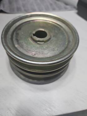 756-3007 Cub Cadet Double Pulley Gt 44 50 Super Sgt 50c 44c 359 358 -0637