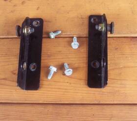 783-05889a-0637 Cub Cadet Set Of 2 783-05889 Rh And 783-05890 Lh Bracket Twin Rear Baggers Weight Kit