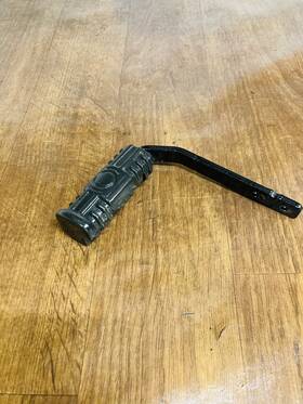 783-06103a-0637 Cub Cadet Ltx1045 Brake Pedal And Pad