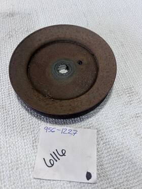 956-1227 Cub Cadet Kohler Deck Spindle Pulleys #956-1227 #6116