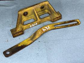 Kh-231273 Cub Cadet Kh-235373 124 Kohler K301 12hp Starter/generator Brackets