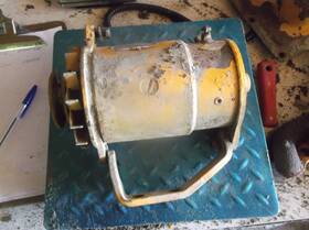 1101692 Delco Remy Generator Off Of 1967 Ih Cub Low Boy