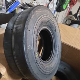 Deli-410350-5-4pr-s390-pair Deli Tire Pack Of 2 Tires 4.10/3.50-5 Slick Smooth 4 Ply Tubeless 410x350x5