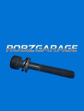 11022-06400 Echo / Shindaiwa V204000450 Genuine Bolt B450 B530 C350 T282 T450 T540 B50