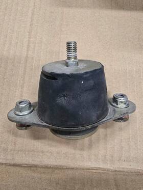109-9034 Exmark Seat Isolator Mount Oem Lazer Z Used But Good Condition See Pics