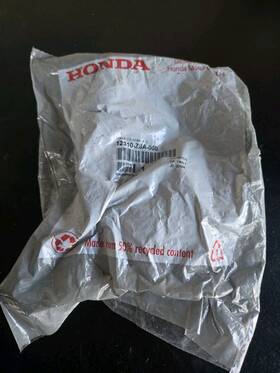 12310-z8a-000 Honda Lawn And Garden Equipment Cylinder Head Cover - 12310-z8a-000/ Bin 26