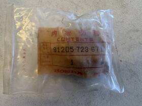 91205-723-671 Honda Nos Oem Power Equipment Transmission Case Seal