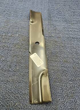 784256 Hustler Qty 3 Mower Blade 15-5/8 Inch For 44 Cut Series Super Z Mini