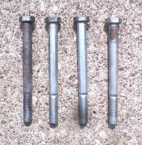 19h2228 John Deere A5-173 316 318 322 330 332 400 420 430 - Transmission Pump Bolts