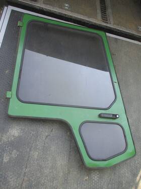 4-13129 John Deere 425 445 455 Cozy Hard Cab Right Door Complete With Glass