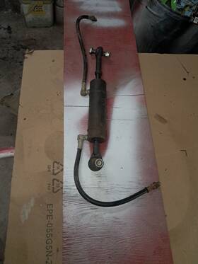 Ahc18368 John Deere 318 Power Steering Hydraulic Cylinder